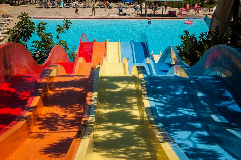 water park, slide, the sun-497927.jpg